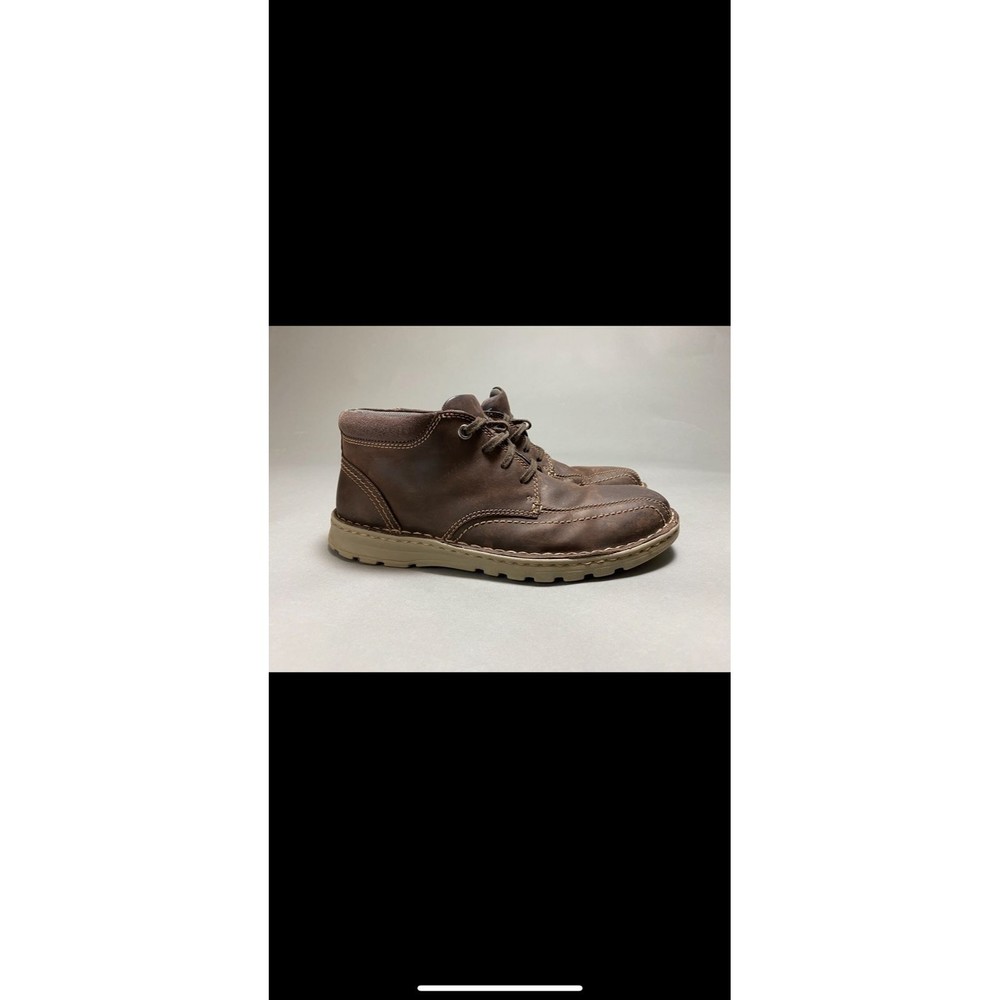 Mens Clark’s Boots - Picture 4 of 8